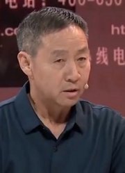 父亲外出打工赚钱，不料一封电报让他崩溃，连夜回家结局意外