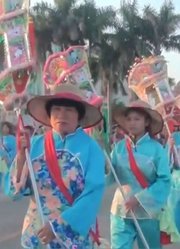 广东雷州市妈祖民俗活动，当地流传已久的民间传统，场面非常热闹