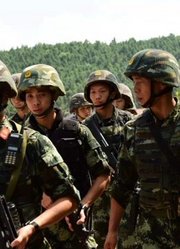 中国上世纪“最强悍匪”！连火箭炮都用上了，最终在山洞剿灭！