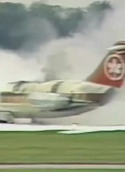 空难日第4季（五）：机长最后一个活着逃出机舱，飞机平地起火
