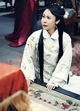 《玉面琴师》曝戏曲剧照 王彦华白色霓裳亮相