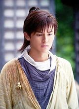 杨旭文《射雕英雄传》闯桃花岛 憨直boy被困“桃花缘”